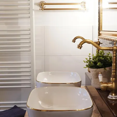 بيت للعطل Elsa Mit Sauna Und Whirlpool غروسشوناو