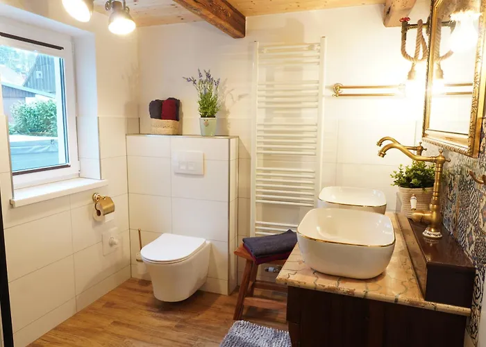 بيت للعطل Elsa Mit Sauna Und Whirlpool