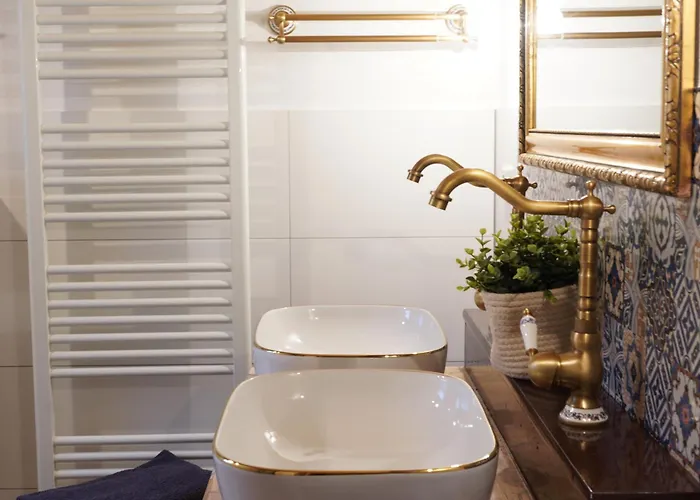 بيت للعطل Elsa Mit Sauna Und Whirlpool غروسشوناو